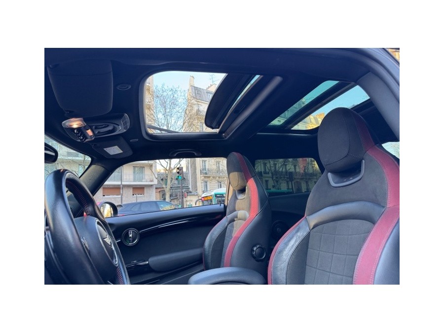 MINI d'occasion MINI JCW EXCLUSIVE DESIGN BA de 2016 Paris 17 (75)﻿