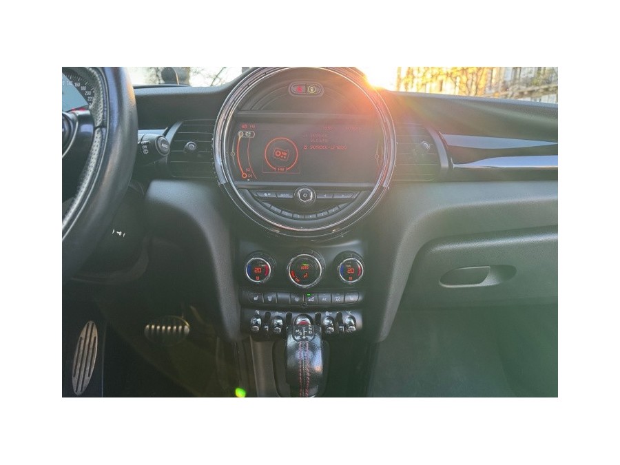 MINI d'occasion MINI JCW EXCLUSIVE DESIGN BA de 2016 Paris 17 (75)﻿