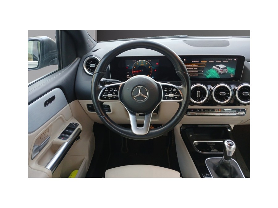 MERCEDES d'occasion CLASSE B MERCEDES CLASSE 180 PROGRESSIVE LINE