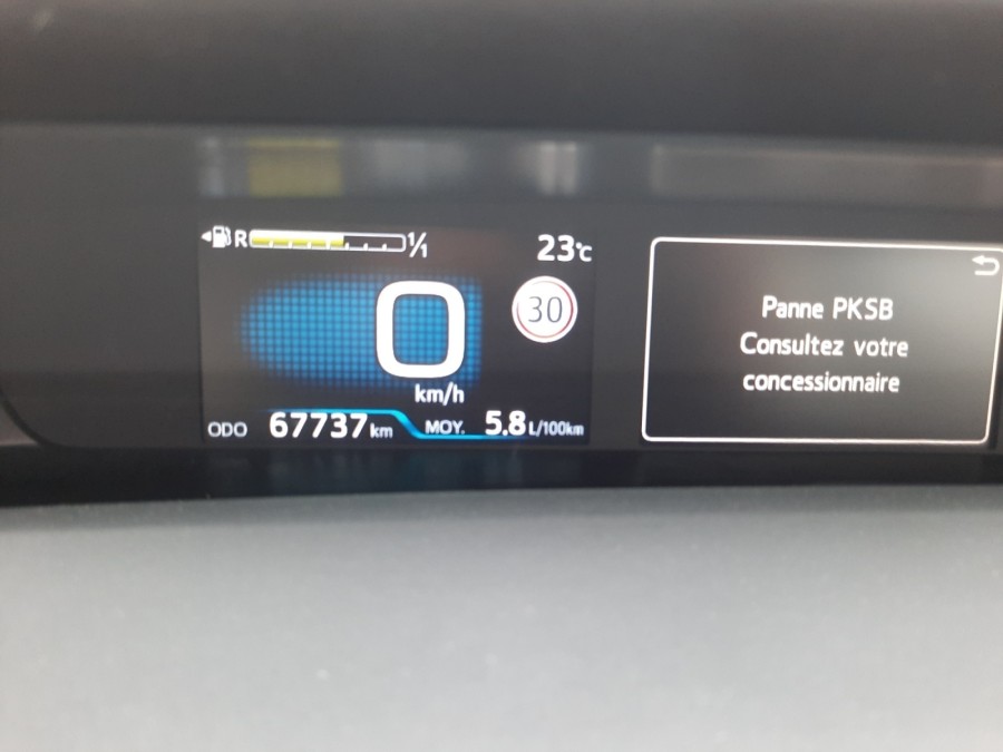 TOYOTA d'occasion PRIUS DYNAMIC PACK PREMIUM de 2021 Montreuil (93)﻿