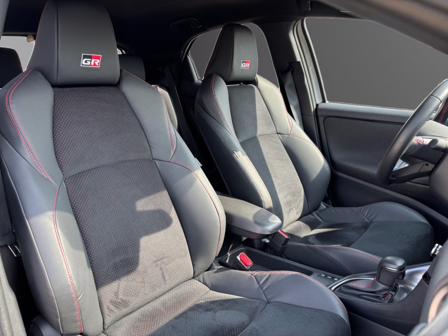 TOYOTA d'occasion YARIS 116ch GR Sport de 2022 Orleans (45)﻿