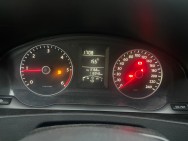 VOLKSWAGEN d'occasion TRANSPORTER T5 MULTIVAN California Beach 2.0