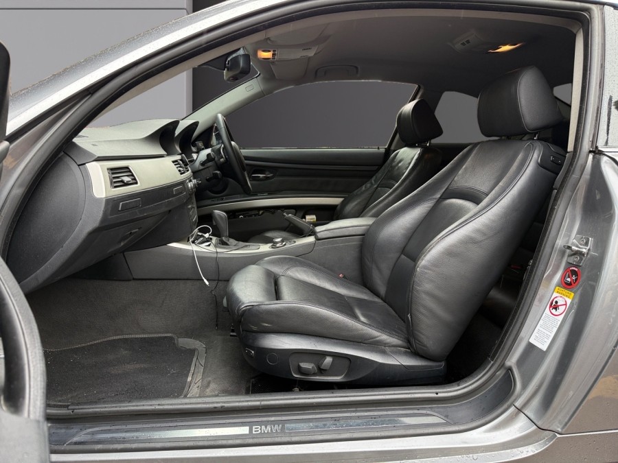 BMW d'occasion SERIE 3 335I CONFORT BA de 2006 Cannes (06)﻿