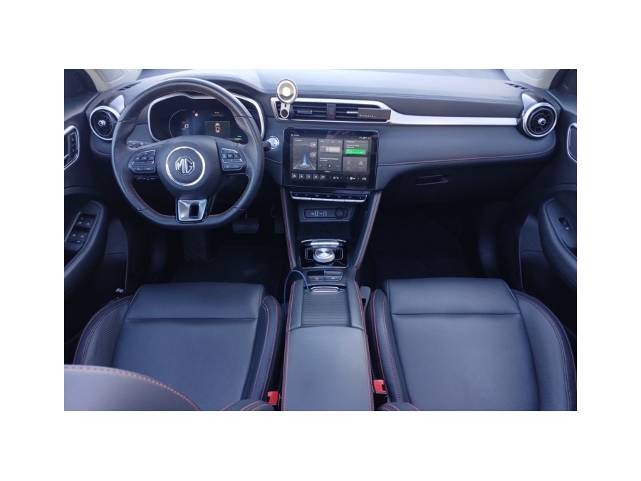 MG d'occasion ZS EV 156 LUXURY AUTONOMIE ETENDUE de 2023 La Ciotat