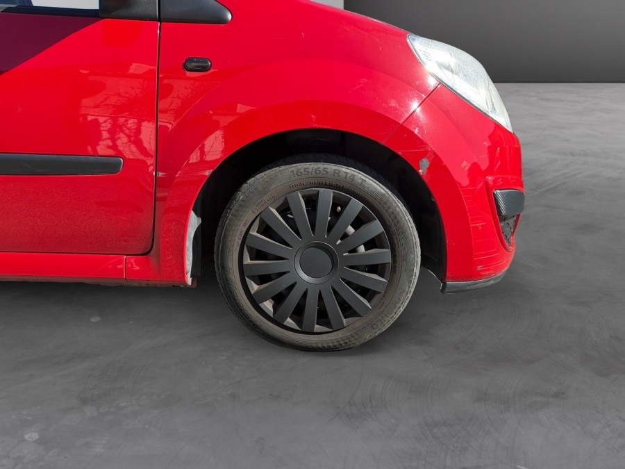 RENAULT d'occasion TWINGO 1.5 DCI 65 HELIOS de 2008 Cannes (06)﻿