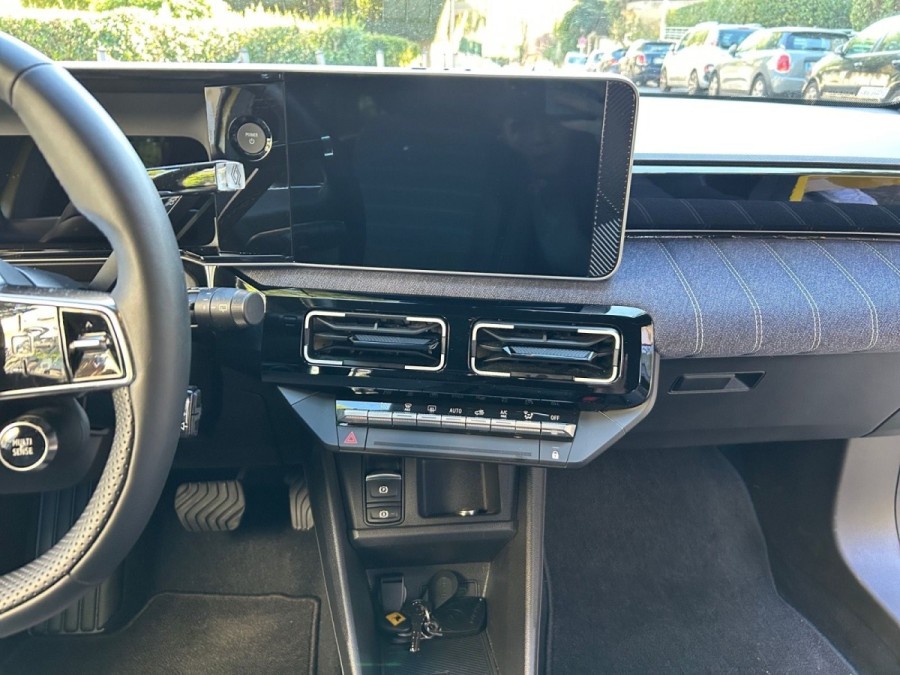 RENAULT d'occasion RENAULT E-TECH 150 CONFORT TECHNO de 2025 Nice