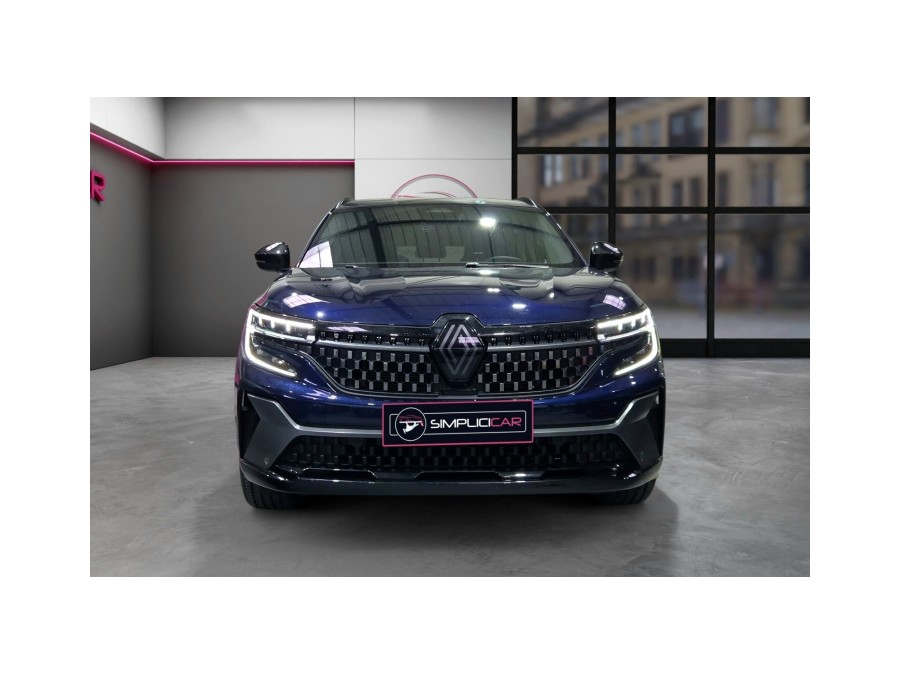 RENAULT d'occasion ESPACE 1.2 E-TECH 200 ESPRIT ALPINE de 2024 Lyon