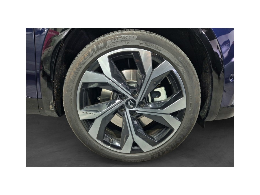 RENAULT d'occasion ESPACE 1.2 E-TECH 200 ESPRIT ALPINE de 2024 Lyon