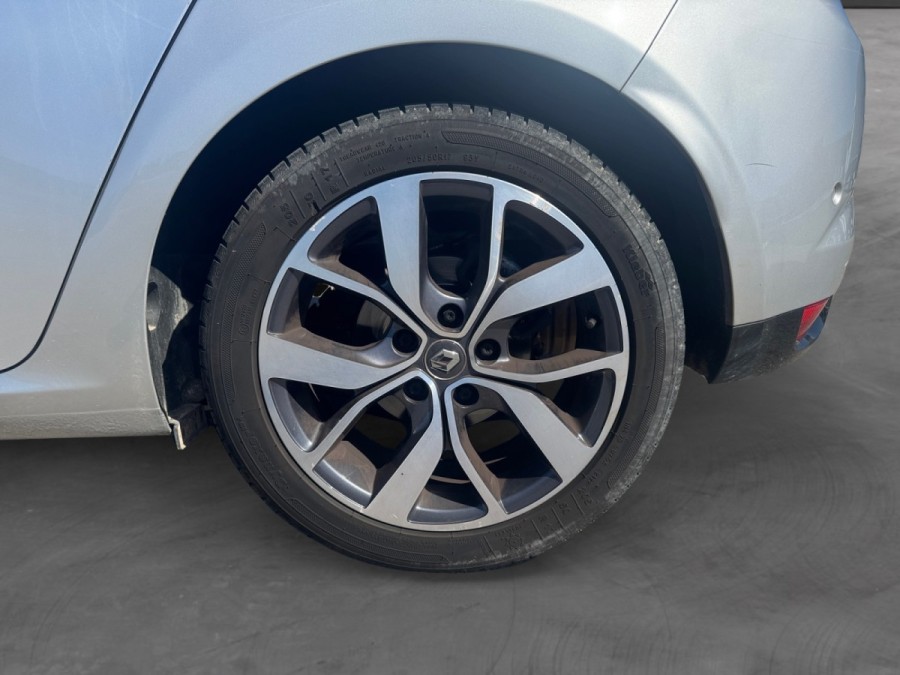 RENAULT d'occasion MEGANE TCE 130 LIMITED EDC de 2017 Orgeval