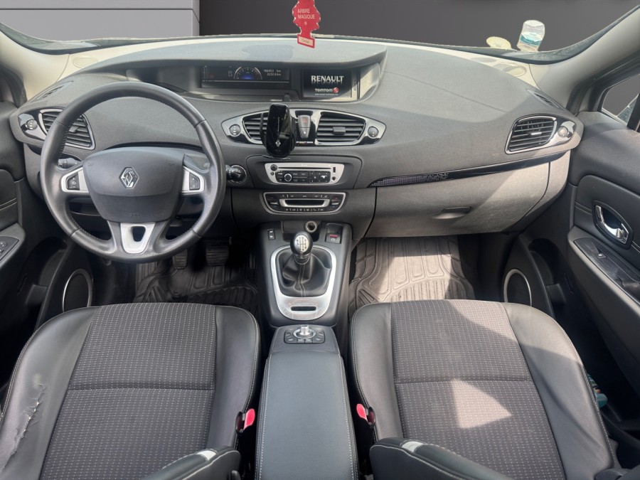 RENAULT d'occasion SCENIC GRAND 1.5 DCI 110 LIFE 7P de 2012 Méry Sur