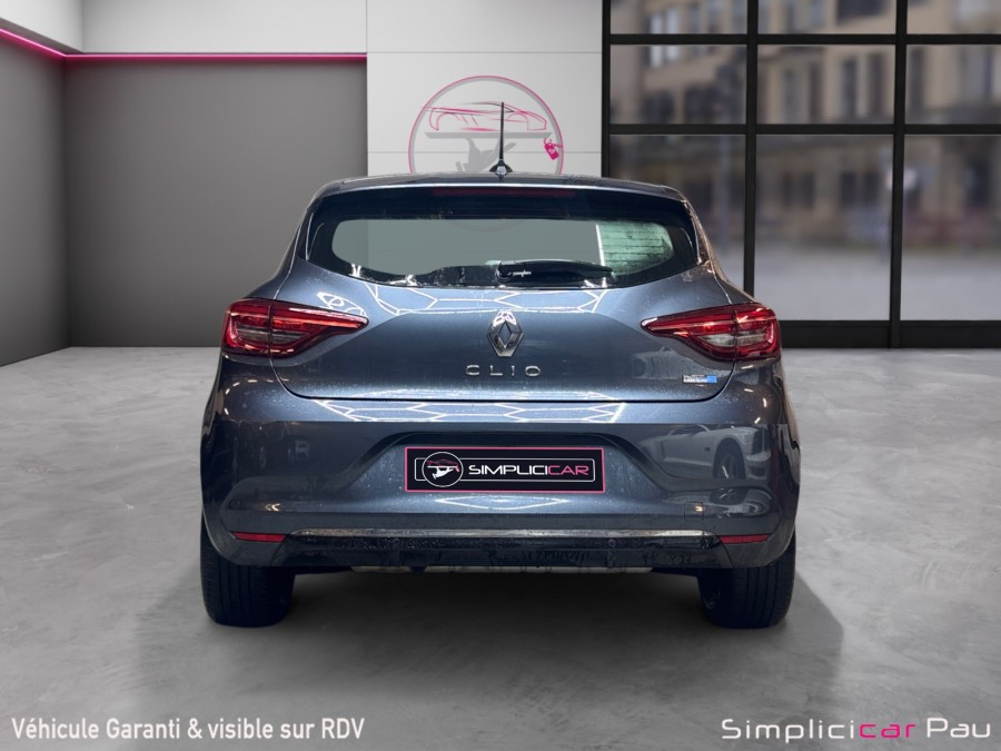 RENAULT d'occasion CLIO 1.6 E-TECH 140 LIMITED de 2021 Pau (64)﻿