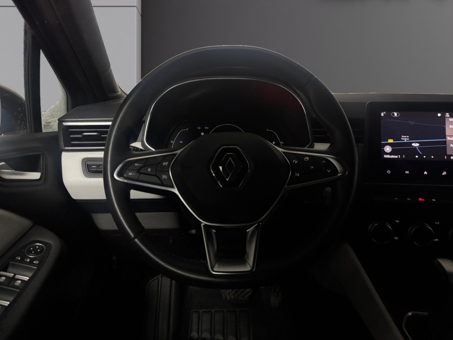 RENAULT d'occasion CLIO 1.6 E-TECH 140 LIMITED de 2021 Pau (64)﻿