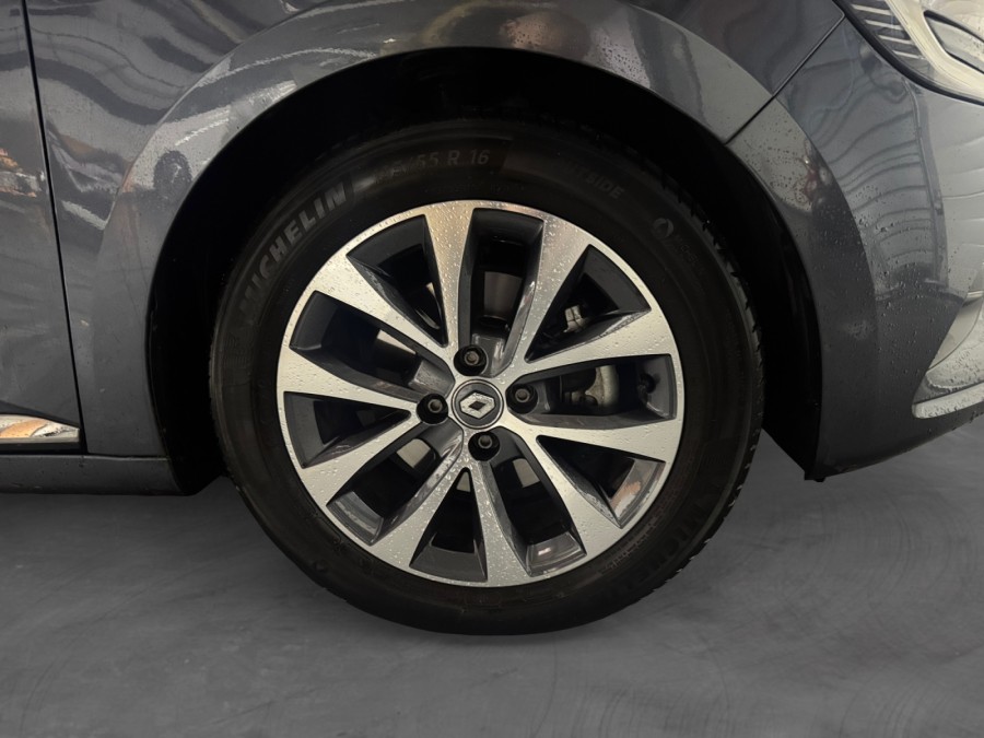 RENAULT d'occasion CLIO 1.6 E-TECH 140 LIMITED de 2021 Pau (64)﻿