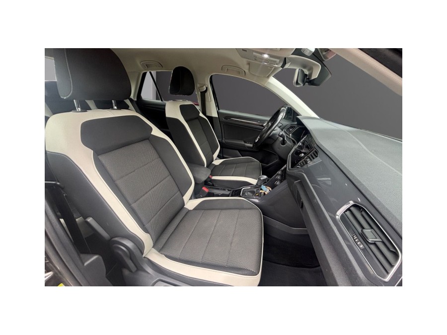 VOLKSWAGEN d'occasion T-ROC 1.5 TSI EVO 150 LIFE BUSINESS DSG de 2020