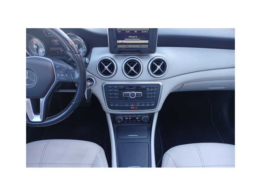 MERCEDES d'occasion CLASSE GLA GLA 220 CDI BUSINESS EXECUTIVE 4MATIC