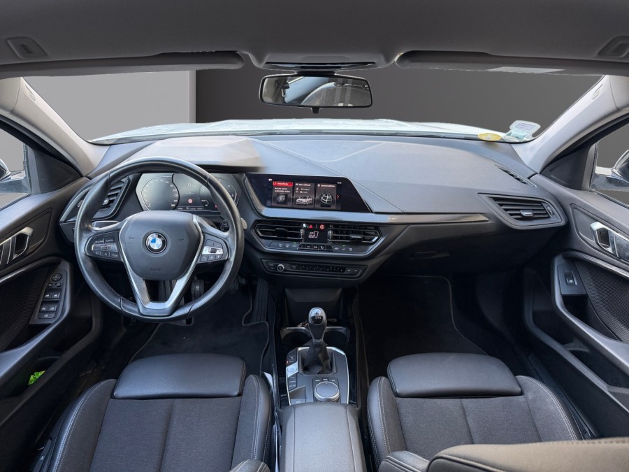 BMW d'occasion SERIE 118D LOUNGE de 2020 Marignane (13)﻿
