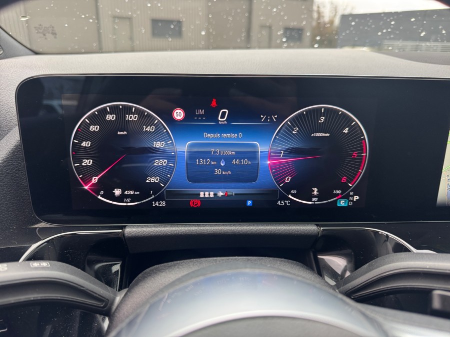 MERCEDES d'occasion CLASSE B III B180 D BUSINESS LINE de 2023 Beaune