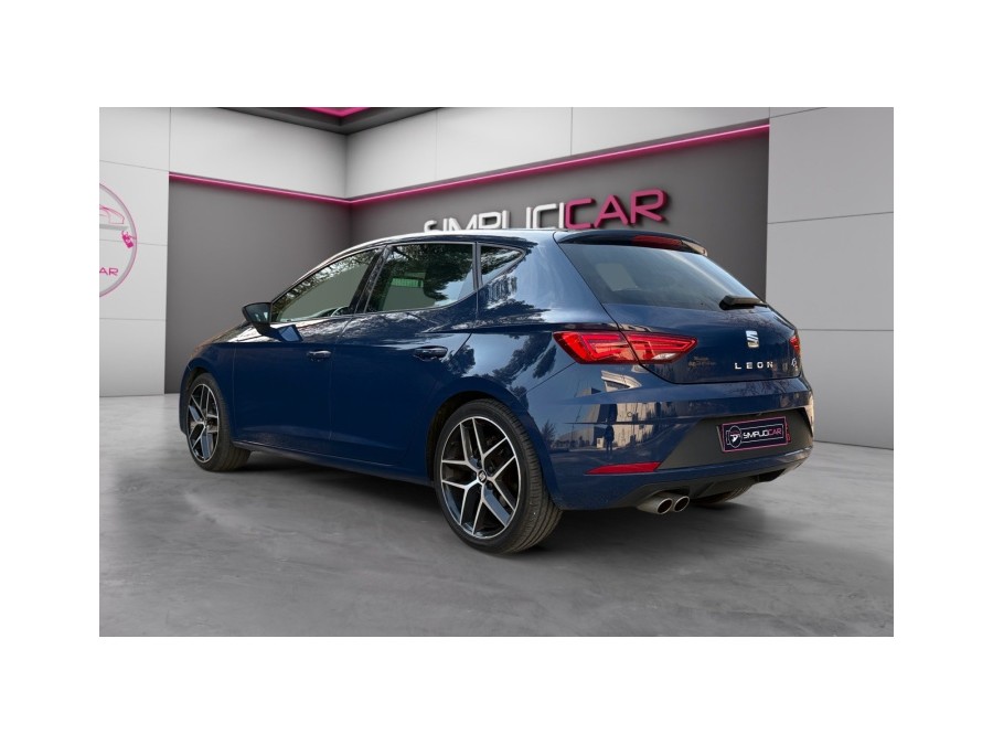 SEAT d'occasion LEON FR de 2019 La Ciotat (13)﻿