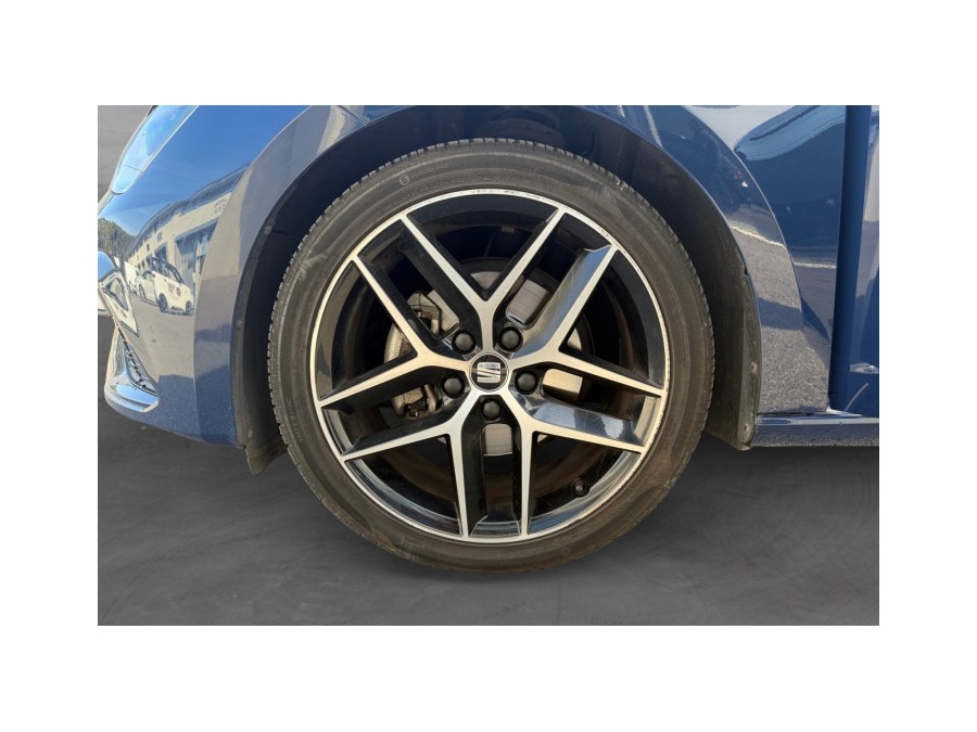 SEAT d'occasion LEON FR de 2019 La Ciotat (13)﻿