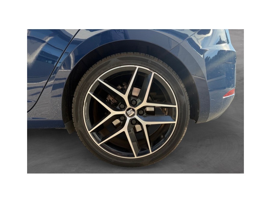 SEAT d'occasion LEON FR de 2019 La Ciotat (13)﻿