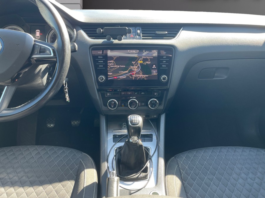 SKODA d'occasion OCTAVIA COMBI 2.0 TDI 150 Drive de 2018 Genevois