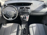 RENAULT d'occasion SCENIC EMOTION 1.6 16V de 2006 Brest (29)﻿