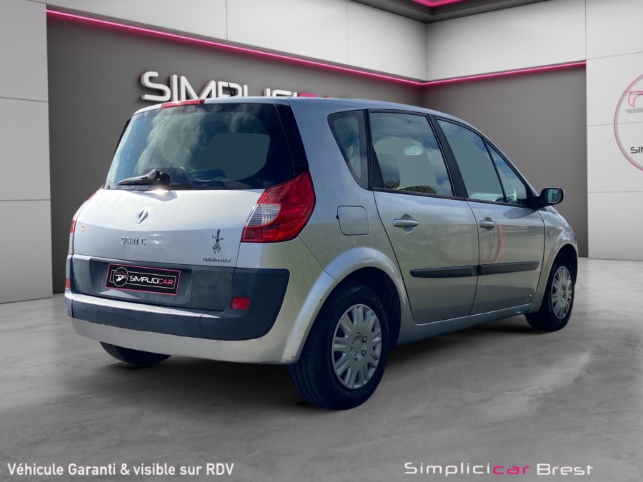 RENAULT d'occasion SCENIC EMOTION 1.6 16V de 2006 Brest (29)﻿