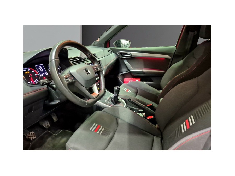 SEAT d'occasion ARONA 1.6 TDI 115 STYLE BUSINESS de 2020 Lyon Ouest