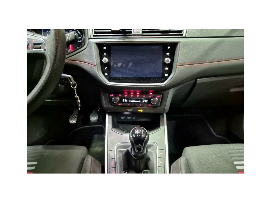 SEAT d'occasion ARONA 1.6 TDI 115 STYLE BUSINESS de 2020 Lyon Ouest