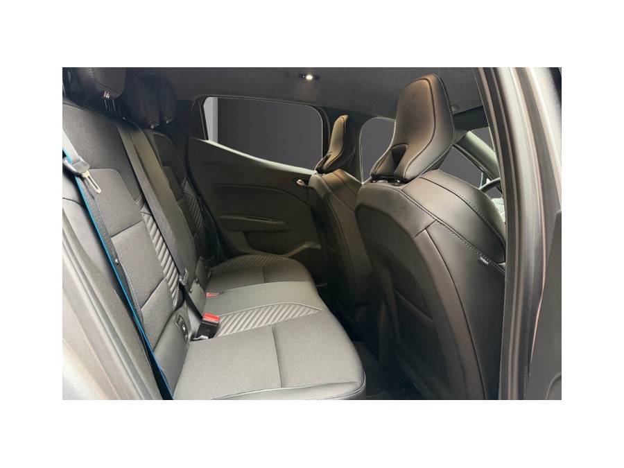 RENAULT d'occasion CLIO 1.6 E-TECH 145 ESPRIT ALPINE de 2023 Le