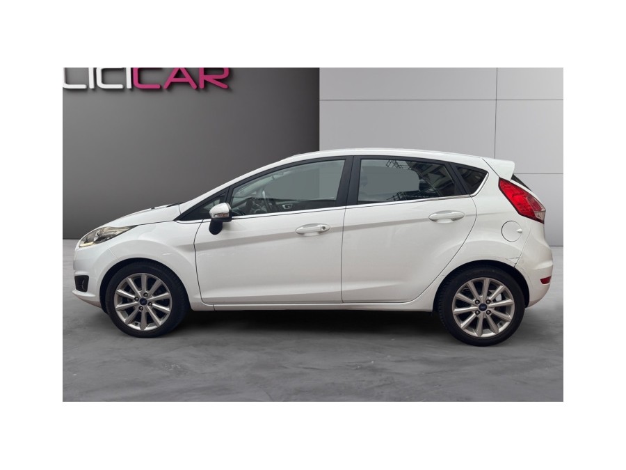 FORD d'occasion FIESTA 1500 TDCI 75 WHITE de 2015 Le Raincy (93)﻿