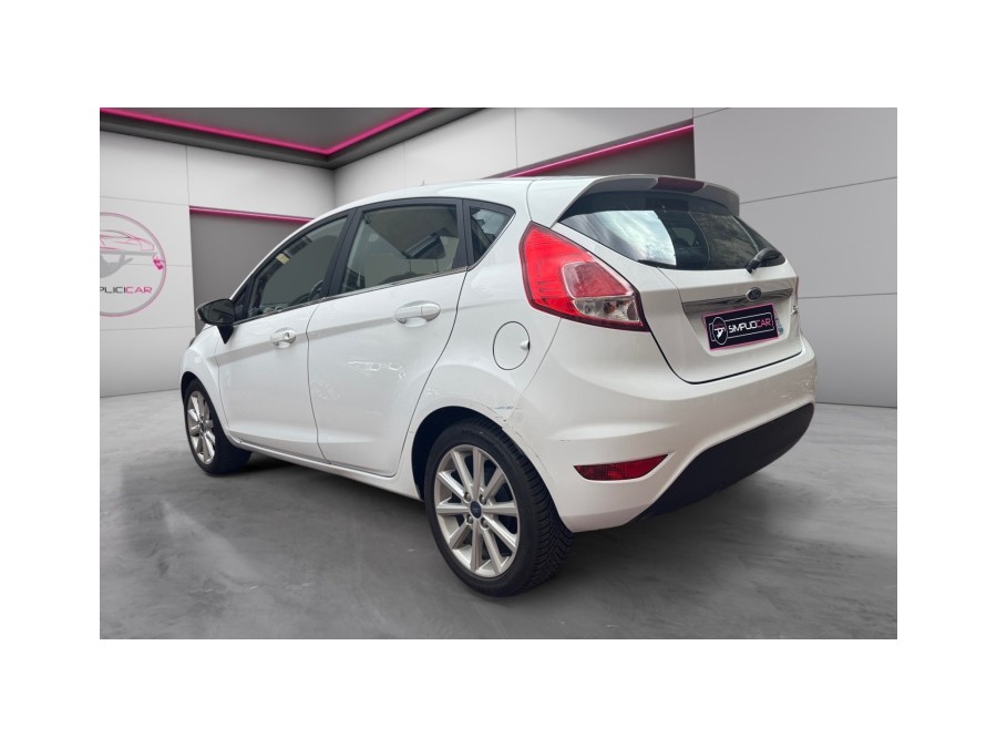 FORD d'occasion FIESTA 1500 TDCI 75 WHITE de 2015 Le Raincy (93)﻿