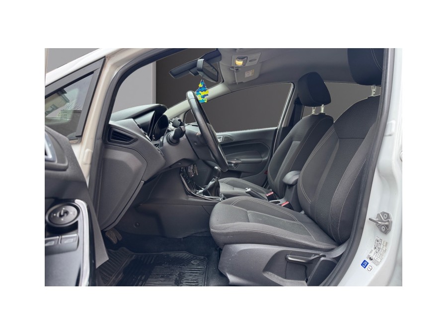 FORD d'occasion FIESTA 1500 TDCI 75 WHITE de 2015 Le Raincy (93)﻿