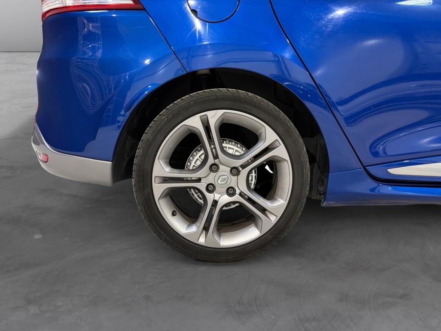 RENAULT d'occasion CLIO 1.5 DCI 110 EDITION ONE de 2018 Fontainebleau