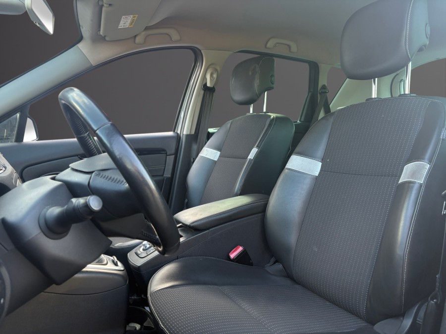 RENAULT d'occasion SCENIC 1.2 TCE 130 BUSINESS de 2016 Méry Sur Oise