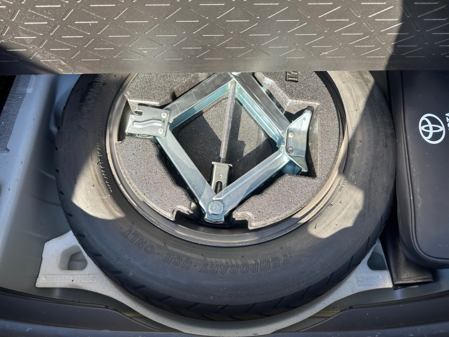 TOYOTA d'occasion RAV4 HYBRIDE 222 AWD-I DYNAMIC BUSINESS de 2019 Le