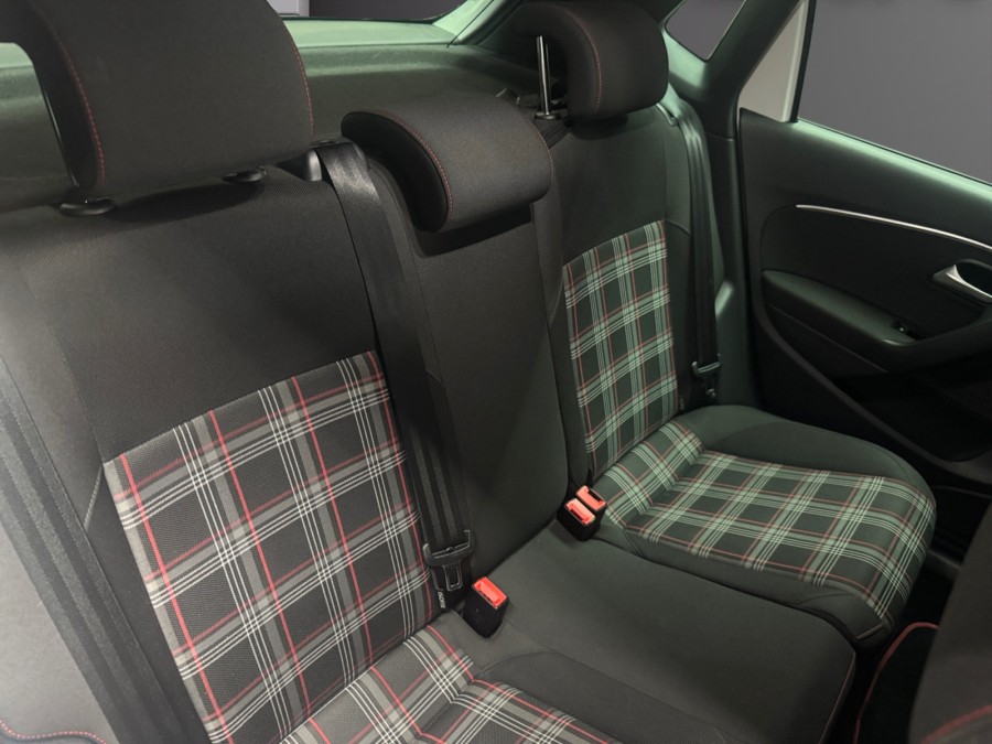 VOLKSWAGEN d'occasion POLO 1.8 TSI 192 GTI DSG7 de 2015 Pau (64)﻿