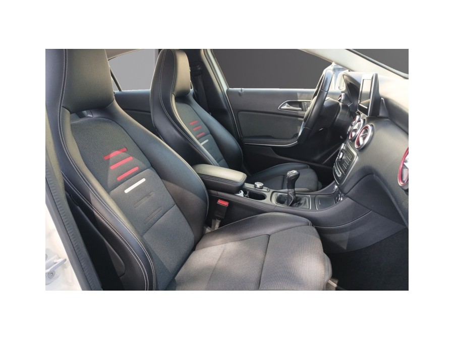 MERCEDES d'occasion CLASSE A A180 D SENSATION de 2017 La Ciotat (13)﻿