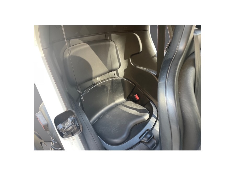 RENAULT d'occasion TWIZY 5ch 6.1kWh de 2020 Cannes (06)﻿