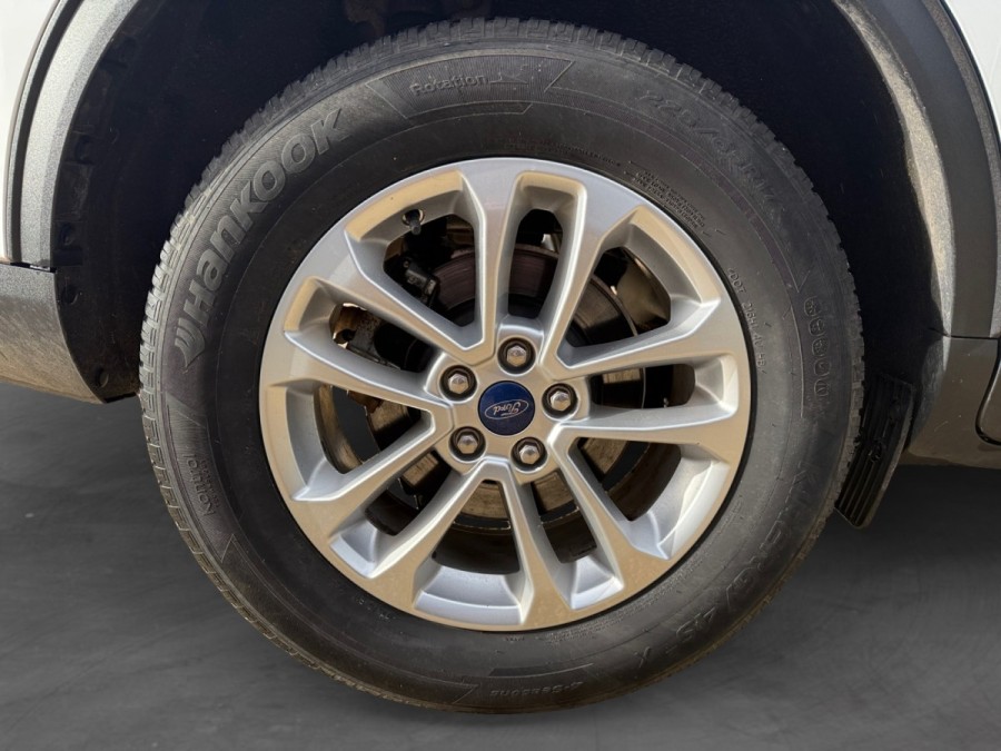 FORD d'occasion KUGA 2.5 DURATEC 190 FLEXIFUEL FHEV ST-LINE