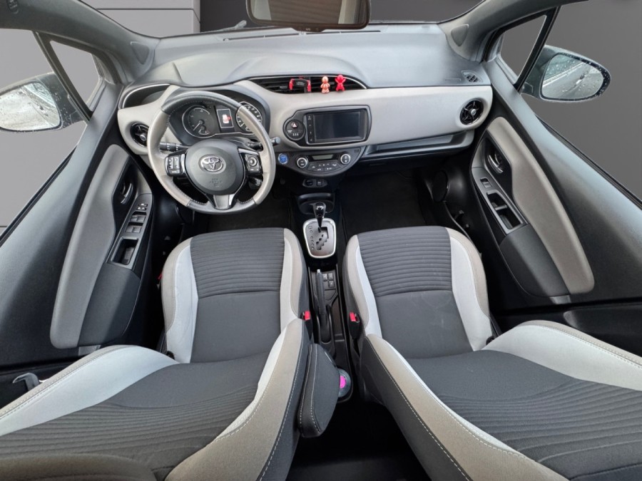 TOYOTA d'occasion YARIS 100H DYNAMIC BUSINESS de 2019 Limoges (87)﻿