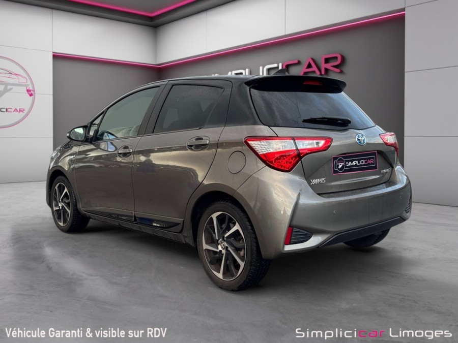 TOYOTA d'occasion YARIS 100H DYNAMIC BUSINESS de 2019 Limoges (87)﻿