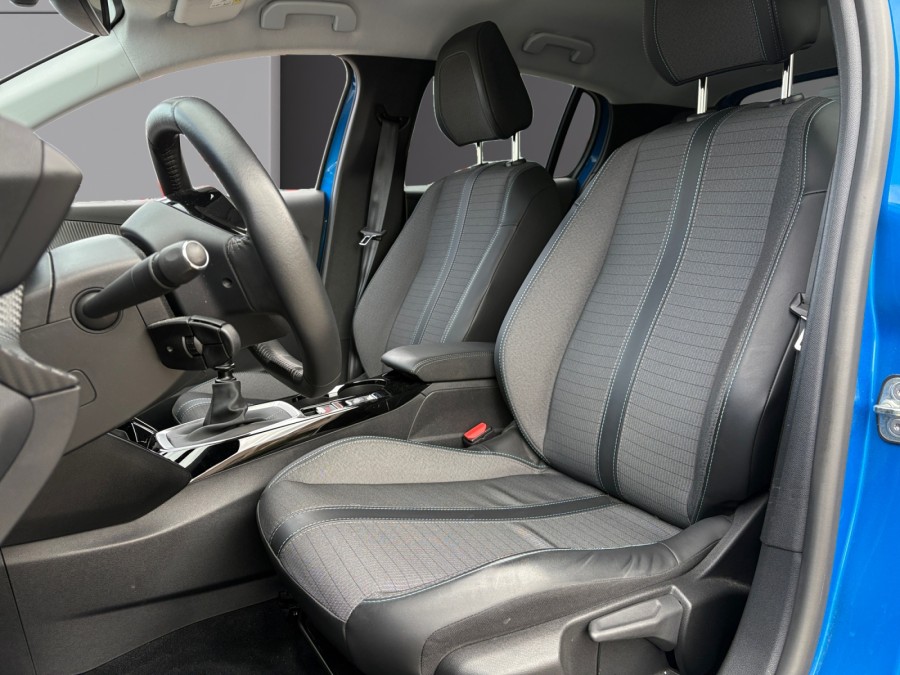 PEUGEOT d'occasion 208 208 1.2 PURETECH 100 ALLURE BUSINESS de 2021