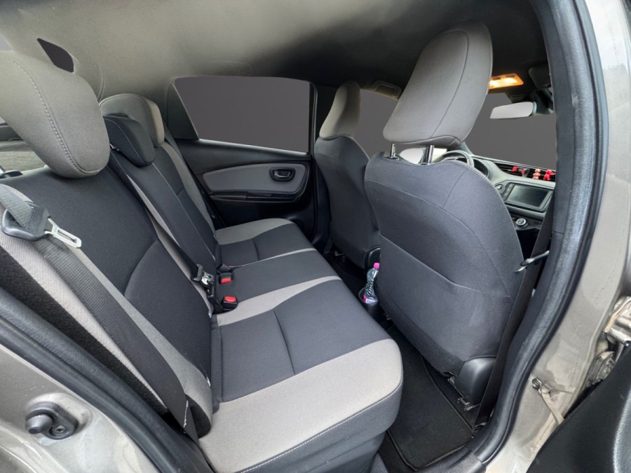 TOYOTA d'occasion YARIS 100H DYNAMIC BUSINESS de 2019 Limoges (87)﻿