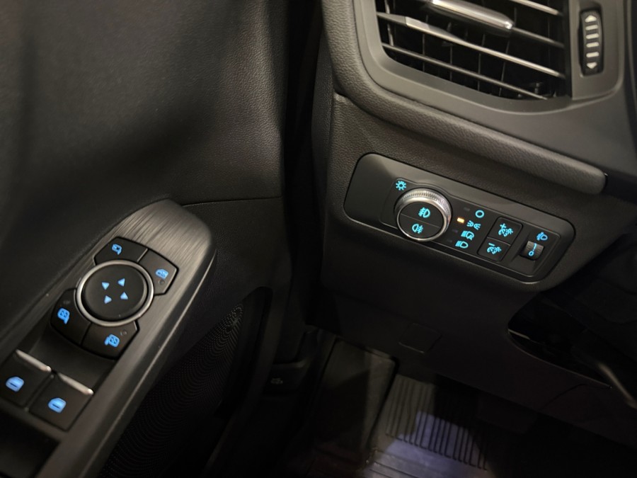 FORD d'occasion KUGA 2.5 DURATEC 190 FLEXIFUEL FHEV ST-LINE