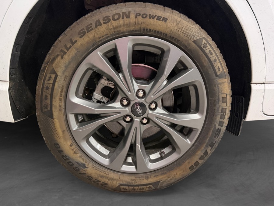 FORD d'occasion KUGA 2.5 DURATEC 190 FLEXIFUEL FHEV ST-LINE