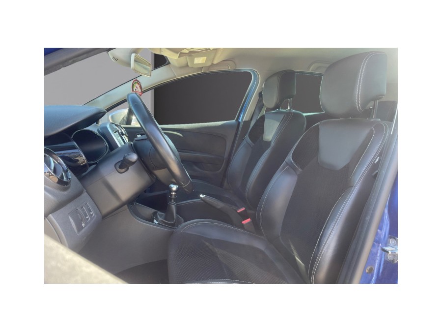 RENAULT d'occasion CLIO TCE 120 LIMITED de 2016 Lyon Nord (69)﻿