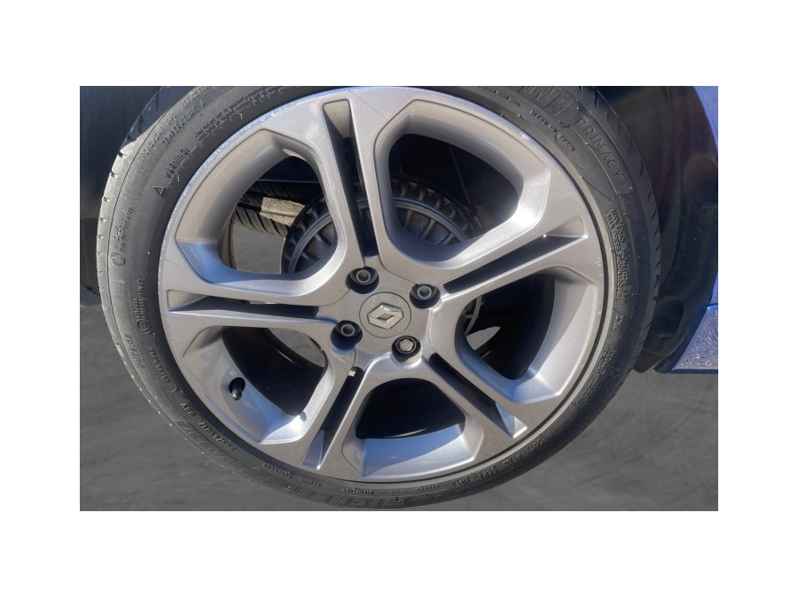 RENAULT d'occasion CLIO TCE 120 LIMITED de 2016 Lyon Nord (69)﻿