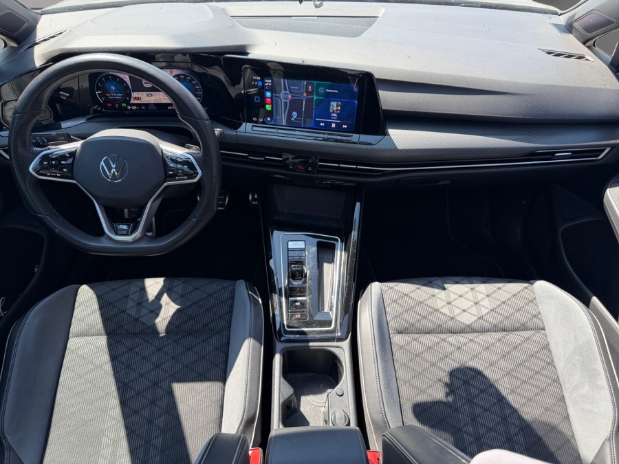 VOLKSWAGEN d'occasion GOLF 1.5 E-TSI OPF 130 MATCH DSG de 2023 Lyon