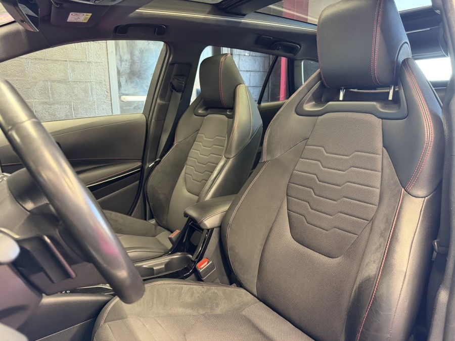 TOYOTA d'occasion COROLLA TS 184H COLLECTION de 2020 Villebon Sur